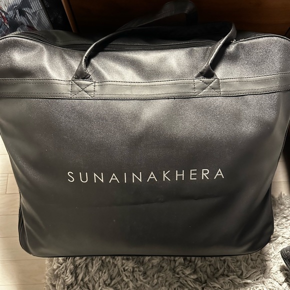 Sunaina Khera Emerald Green Lehenga Size Small - Picture 11 of 13